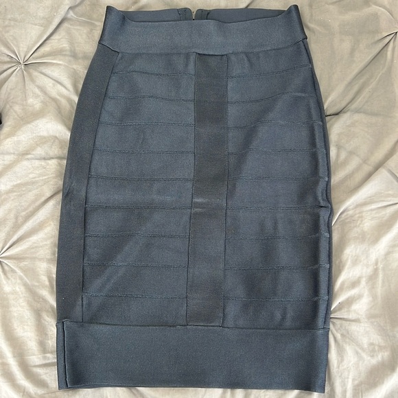 French connection bodycon skirt - Picture 1 of 3
